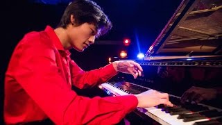 Zhan Hong Xiao gagnant de Virtuose 2017 joue Beethoven [upl. by Kcirrad21]