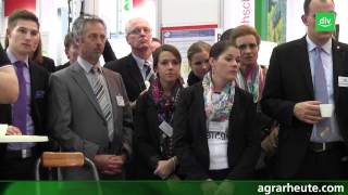 Agritechnica Berufsstarter brauchen Praxis [upl. by Clari]