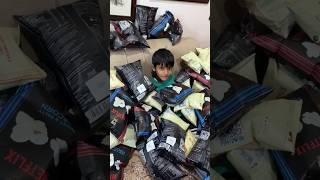 Itne sare packet Kunali ke pass  SouravJoshivlogs  SouravJoshivlogs  vlogs  shorts  subscribe [upl. by Nerti]