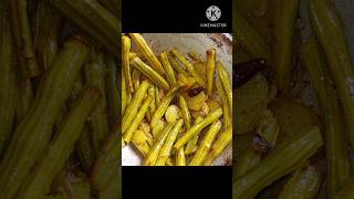 Drumstick Fry Recipe  Sajana Chuni Bhaja  Various Health Benefits [upl. by Stephenie]