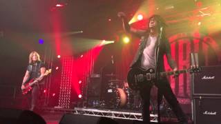 Gilby Clarke  Pawn Shop Guitars at Hard Rock Hell 2016 [upl. by Salocin]