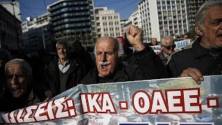 Atene protesta dei pensionati [upl. by Luz]