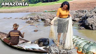 PESCARIA de TARRAFA e Peixe Grande Fizemos uma CALDEIRADA DELICIOSA no MEIO da FLORESTA AMAZÔNICA [upl. by Carrelli]