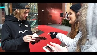 MEETING 5SOS AT SUNRISE  5SOS3 TOUR SYDNEY [upl. by Nizam]