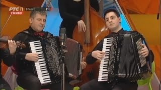 Časlav i Nikola Ljubenović  Hungarian dance Mađarska igra [upl. by Berky380]