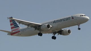 WOULD YOU FLY THIS American A321 Arrives in Chicago on Runway 28C [upl. by Harbed665]