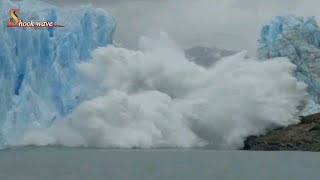 Shocking glacier calving create tsunami wave  glacier  glacier national park 2k17  shockwave 44 [upl. by Latoya]