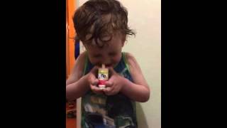 How To Use Flo Kids Nasal Spray demonstrated by 4 year old [upl. by Rennerb]