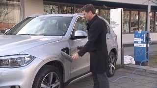 BMW X5 xDrive40e  Charging Process [upl. by Suhail848]