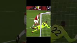 The ozil bounce [upl. by Eltsirc]