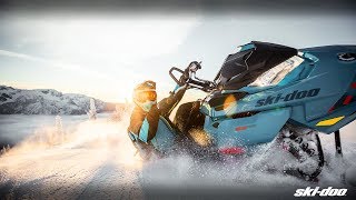 Les motoneiges SkiDoo 2019 Summit et Freeride [upl. by Entsirhc]