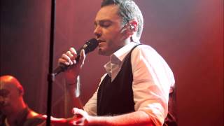 Tiziano Ferro  Rosso Relativo Acoustic [upl. by Weider487]