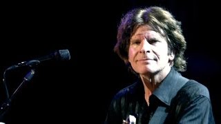 John Fogerty of CCR  Have You Ever Seen The Rain 2005 Live Video [upl. by Nekciv878]