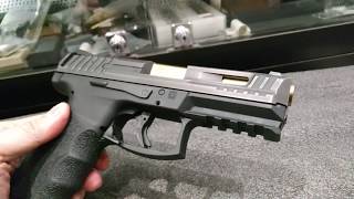 CRW介紹Steel Brontes VP9 YSC 7075 Ghk Bolt [upl. by Acirej]