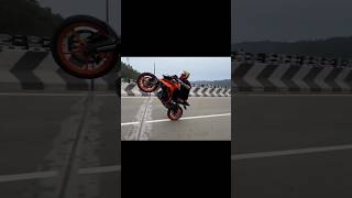 bikestunt youtubeshorts trendingshorts ktmduke [upl. by Neelyhtak881]