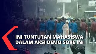 Mahasiswa Demo di depan Patung Kuda Tuntut Soal Kenaikan Harga BBM Hingga PPN [upl. by Andrew]