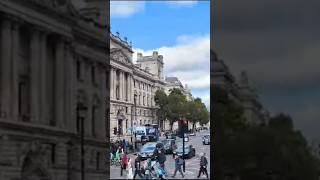 London Walking Tour 4k Holidays in England [upl. by Jarib656]