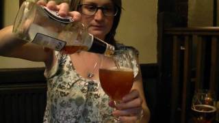 Mrs Real Ale Guide reviews 1698 Shepherd Neame Brewery 65 ABV Craft Beer Review [upl. by Kennard]