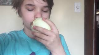 Taking a Bite Out Of An Onion Everyday Until a New Shrek Movie Is Released  Day 36 [upl. by Jaye]