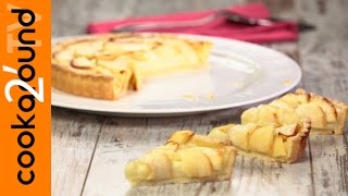 Crostata di mele con crema pasticcera  Ricetta [upl. by Asatan418]