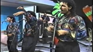 LOS KENTON video 90s  El Negro Del Swing  MERENGUE [upl. by Neggem]