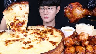 1KG 치즈폭탄 피자와 치킨 먹방ASMR MUKBANG GIANT CHEESY PIZZA amp BBQ CHICKEN チーズピザ バーベキューチキン eating sounds [upl. by Anselme]