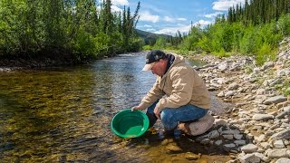 Gold Panning Like a Pro [upl. by Lleinad]