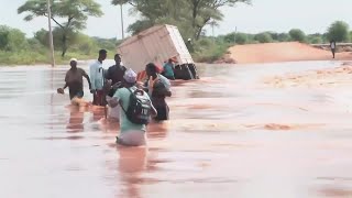 ケニアで洪水と地滑り、3月以来169人死亡 さらなる豪雨も [upl. by Grosberg]