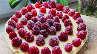 Tarte à la Crème Pâtissière et Framboises [upl. by Eneirda]