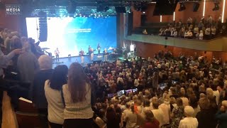 1200 samlet til Nordisk kvinnekonferanse i Kristiansand «Overveldet takknemlig for hva Jesus gjør» [upl. by Demitria]