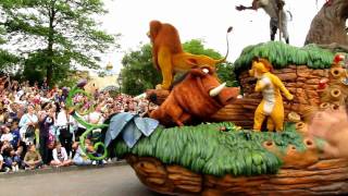 Disneyland Paris Once Upon a Dream Parade [upl. by Novehc]