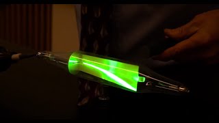 Magnetic Force on a Particle Demo Cathode Ray Tube [upl. by Talie]