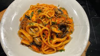 SPAGHETTI ALLO SCOGLIO  Ricetta per capodanno goduriosa [upl. by Ynnel]