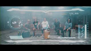 Slank  Bercinta Di Sorga Official Music Video [upl. by Ellevehc]