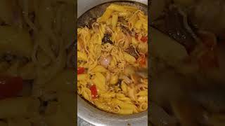 Pasta recipe 🍲🍲youtubeshorts viralvideo food cooking mrsadonblog foryou [upl. by Adama]