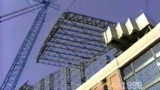 1999 Big Blue crane collapse at Miller Park kills three iron workers [upl. by Yenruoj]