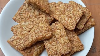 Cara membuat tempe goreng renyah garing gurih [upl. by Inalaehak]