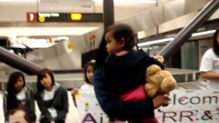 Barry Bogert Jr arriving in Seattle with fiancee Aizah and daughter RR 12011 [upl. by Onnem155]