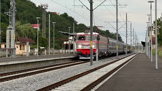 Trenuri în Sighișoara [upl. by Jens]