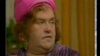 Les Dawson  Cissie amp Ada  Honeymoon Memories [upl. by Anitsugua]