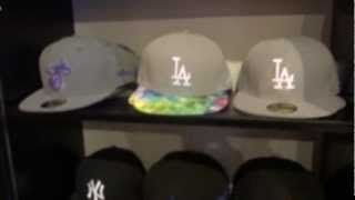 Cappelli New Era Rap  Abbigliamento Hip Hop  Video [upl. by Li119]