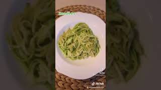 Zoodles  Zucchini Nudeln mit Joghurt amp Walnüssen💚 ganz einfach selber machen 😍❤️ [upl. by Ichabod]