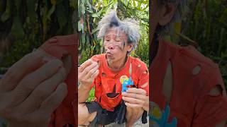 Poor man eats bicycle candy lollipops hubba bubba candy eye candy and dinosaur eggs part11funny [upl. by Tubb]