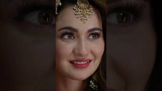 Munh Dikhayi😍 haniaamir shorts ishqiya [upl. by Bethina]