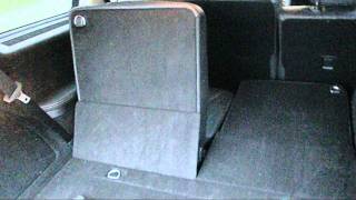 Mercedes GL350 CDI  Third row of seatsDritte Sitzreihe [upl. by Cally]