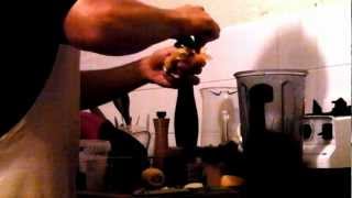 How to make fresh RAW tomato sauce in vitamix [upl. by Gobert]