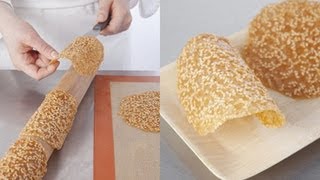 Technique de cuisine  préparer des tuiles caramelisées [upl. by Ynned]