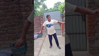 Chuaatah pashina khojat tah bena kable garmi se jarat rahishortvideo trendingyoutubeshortsfunny [upl. by Vallonia]