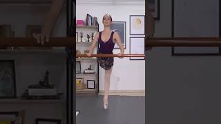 Sequência de Piqué Arabesque  Explicação arabesque ballet bailarina auladeballet [upl. by Akenna]