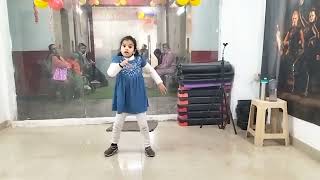 dance practice song mundiyan Bach ke rahe lovecute love dancerbollywood [upl. by Phenice]